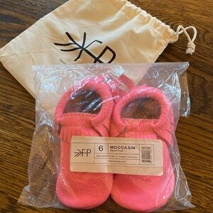Brand New Freshly Picked Moccasins ~ Size 6